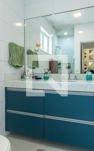 Apartamento à venda com 84m², 2 quartos e 1 vagaBanheiro