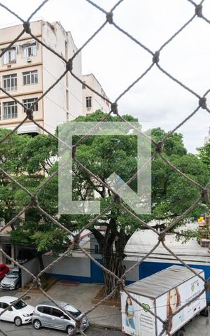 Apartamento à venda com 84m², 2 quartos e 1 vagaVista