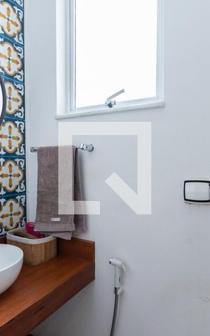 Apartamento à venda com 84m², 2 quartos e 1 vagaLavabo
