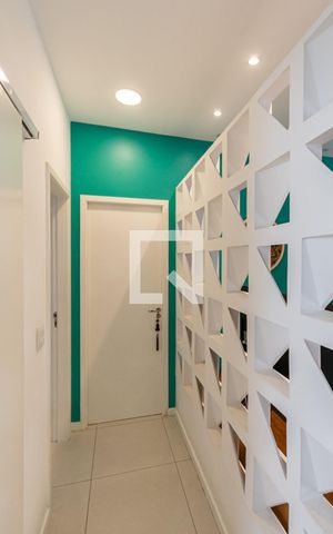 Apartamento à venda com 84m², 2 quartos e 1 vagaCorredor