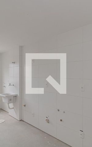 Apartamento à venda com 83m², 2 quartos e 2 vagasCozinha e Área de Serviço