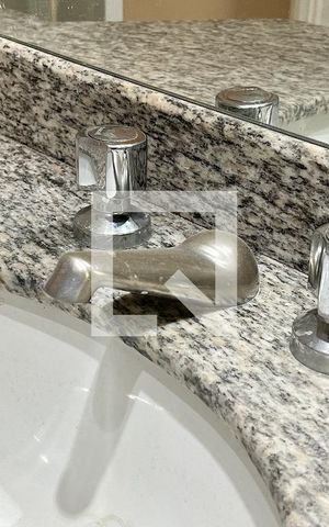 Apartamento à venda com 89m², 2 quartos e 2 vagasBanheiro