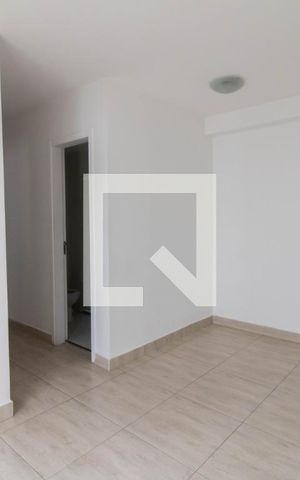 Apartamento à venda com 80m², 3 quartos e 1 vaga Apartamento à venda com 80m², 3 quartos e 1 vagaSala