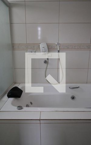 Casa à venda com 130m², 3 quartos e 1 vagaBanheiro da Suite 1