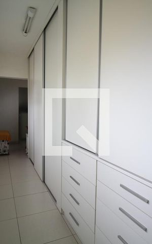 Casa à venda com 130m², 3 quartos e 1 vagaCloset da Suite 1