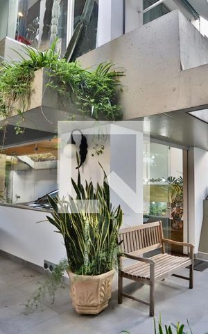 Casa à venda com 300m², 3 quartos e 3 vagas Casa à venda com 300m², 3 quartos e 3 vagasGaragem