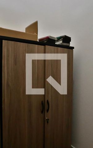 Casa à venda com 300m², 3 quartos e 3 vagas Casa à venda com 300m², 3 quartos e 3 vagasCloset do quarto 2