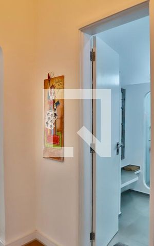 Casa à venda com 300m², 3 quartos e 3 vagas Casa à venda com 300m², 3 quartos e 3 vagasCloset do quarto 1