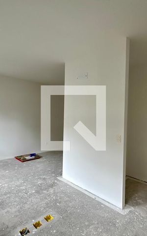 Studio à venda com 38m², 1 quarto e sem vaga Studio à venda com 38m², 1 quarto e sem vagaSala/Quarto
