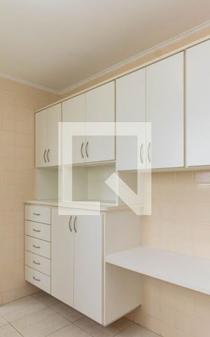 Apartamento para alugar com 63m², 3 quartos e 2 vagas Apartamento para alugar com 63m², 3 quartos e 2 vagasCozinha