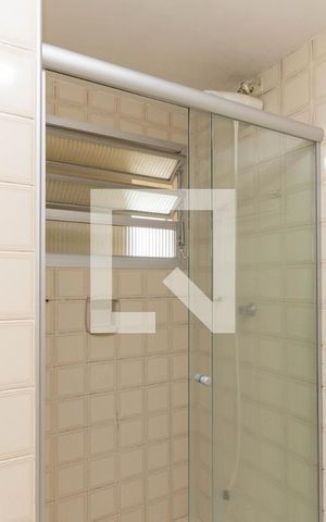 Apartamento para alugar com 63m², 3 quartos e 2 vagas Apartamento para alugar com 63m², 3 quartos e 2 vagasBanheiro Social