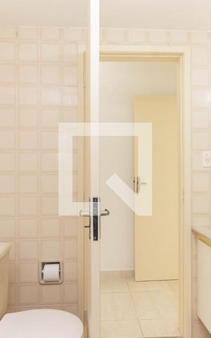 Apartamento para alugar com 63m², 3 quartos e 2 vagas Apartamento para alugar com 63m², 3 quartos e 2 vagasBanheiro Social