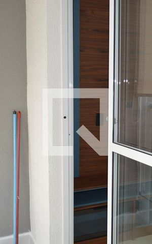 Apartamento à venda com 41m², 2 quartos e 1 vagaÁrea de Serviço e Varanda