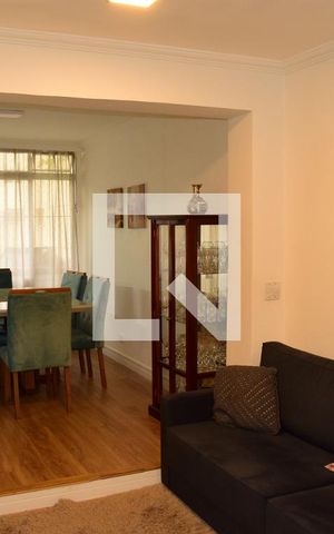 Casa à venda com 140m², 2 quartos e sem vagaSala