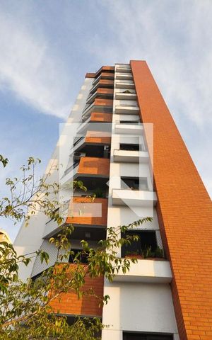 Apartamento à venda com 120m², 3 quartos e 2 vagasFachada
