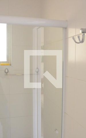 Casa à venda com 408m², 5 quartos e 5 vagasBanheiro de serviço