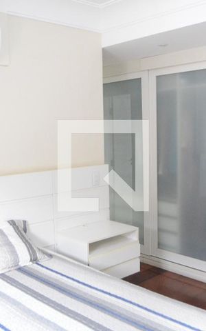 Casa à venda com 408m², 5 quartos e 5 vagasSuíte 4