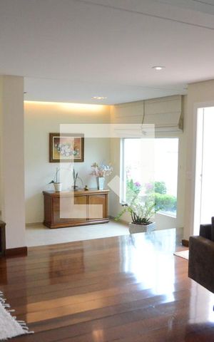 Casa à venda com 408m², 5 quartos e 5 vagasSala 1