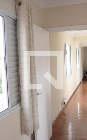 Casa à venda com 408m², 5 quartos e 5 vagasSuíte 3