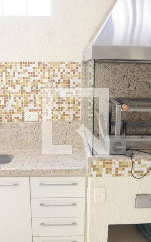 Casa à venda com 408m², 5 quartos e 5 vagasChurrasqueira