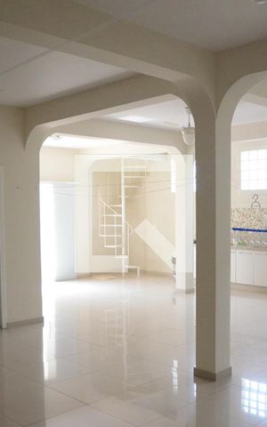 Casa à venda com 408m², 5 quartos e 5 vagasÁrea de Festa 