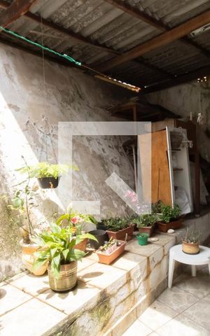 Casa à venda com 200m², 4 quartos e 2 vagas Casa à venda com 200m², 4 quartos e 2 vagasÁrea Externa