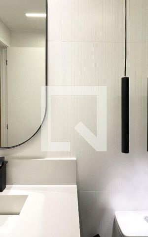 Apartamento para alugar com 35m², 1 quarto e sem vaga Apartamento para alugar com 35m², 1 quarto e sem vagaBanheiro