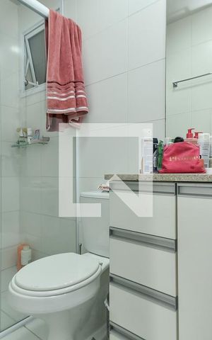 Apartamento à venda com 124m², 2 quartos e 1 vaga Apartamento à venda com 124m², 2 quartos e 1 vagaBanheiro do Quarto 2