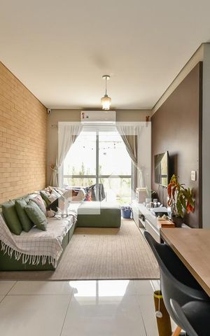 Apartamento à venda com 124m², 2 quartos e 1 vaga Apartamento à venda com 124m², 2 quartos e 1 vagaSala