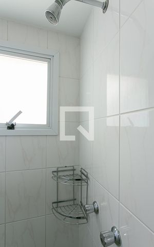 Apartamento para alugar com 72m², 3 quartos e 2 vagasBanheiro Social 