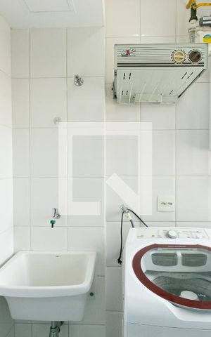 Apartamento para alugar com 72m², 3 quartos e 2 vagasÁrea de Serviço