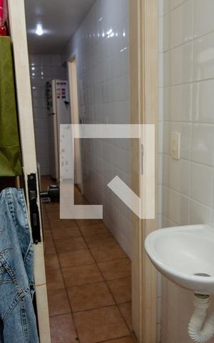 Apartamento à venda com 110m², 3 quartos e 2 vagas Apartamento à venda com 110m², 3 quartos e 2 vagasBanheiro de serviço