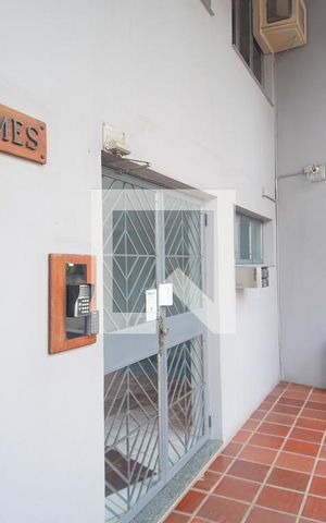 Apartamento à venda com 64m², 1 quarto e sem vagaFachada