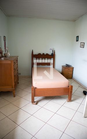 Casa à venda com 200m², 3 quartos e 2 vagasQuarto 3
