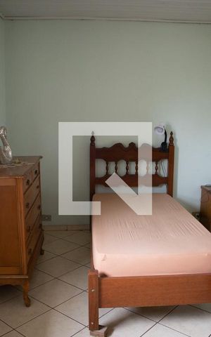 Casa à venda com 200m², 3 quartos e 2 vagasQuarto 3