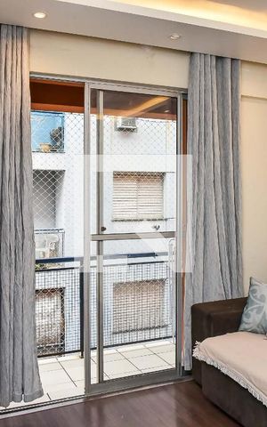 Apartamento à venda com 42m², 2 quartos e 1 vaga Apartamento à venda com 42m², 2 quartos e 1 vagaSala