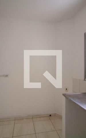 Casa para alugar com 47m², 1 quarto e sem vaga Casa para alugar com 47m², 1 quarto e sem vagaBanheiro