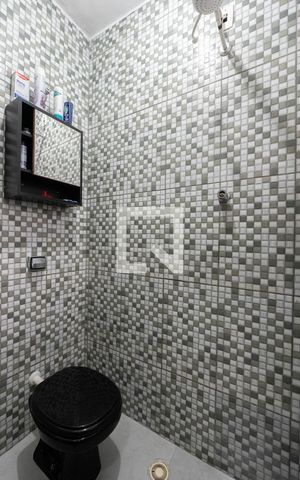 Apartamento à venda com 98m², 3 quartos e sem vaga Apartamento à venda com 98m², 3 quartos e sem vagaBanheiro de serviço