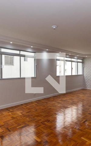 Apartamento para alugar com 160m², 3 quartos e 2 vagas Apartamento para alugar com 160m², 3 quartos e 2 vagasSala