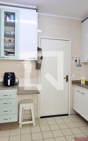 Apartamento à venda com 84m², 3 quartos e 1 vagaCozinha