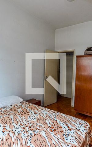 Apartamento à venda com 200m², 4 quartos e 1 vaga Apartamento à venda com 200m², 4 quartos e 1 vagaQuarto