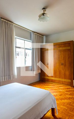 Apartamento à venda com 200m², 4 quartos e 1 vaga Apartamento à venda com 200m², 4 quartos e 1 vagaQuarto 1
