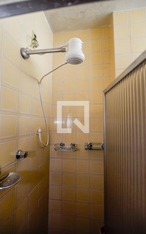 Apartamento à venda com 200m², 4 quartos e 1 vaga Apartamento à venda com 200m², 4 quartos e 1 vagaBanheiro 3