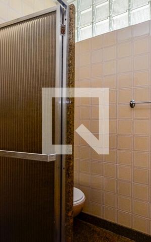 Apartamento à venda com 200m², 4 quartos e 1 vaga Apartamento à venda com 200m², 4 quartos e 1 vagaBanheiro 3