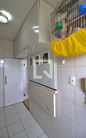 Apartamento à venda com 42m², 2 quartos e 1 vaga Apartamento à venda com 42m², 2 quartos e 1 vagaCozinha