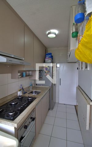 Apartamento à venda com 42m², 2 quartos e 1 vaga Apartamento à venda com 42m², 2 quartos e 1 vagaCozinha