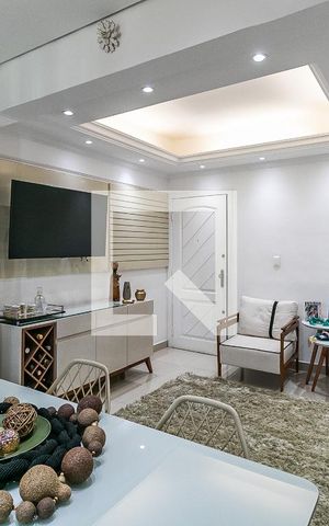Apartamento à venda com 87m², 2 quartos e 1 vaga Apartamento à venda com 87m², 2 quartos e 1 vagaSala