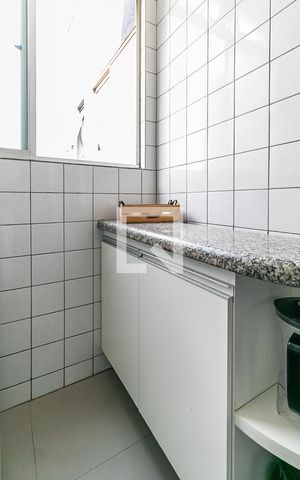Apartamento à venda com 87m², 2 quartos e 1 vaga Apartamento à venda com 87m², 2 quartos e 1 vagaÁrea de Serviço