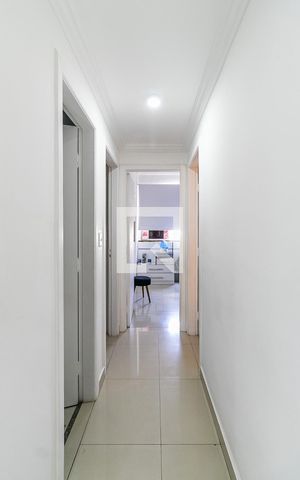 Apartamento à venda com 87m², 2 quartos e 1 vaga Apartamento à venda com 87m², 2 quartos e 1 vagaCorredor