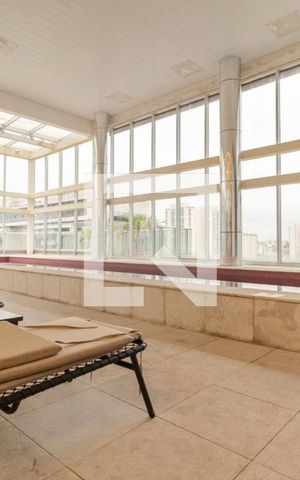 Apartamento à venda com 34m², 0 quarto e 1 vaga Apartamento à venda com 34m², 0 quarto e 1 vagaPiscina Coberta
